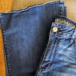 Lightly worn American Eagle jeans.
